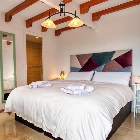 Casa Las Torres B&B Iznate Екстериор снимка