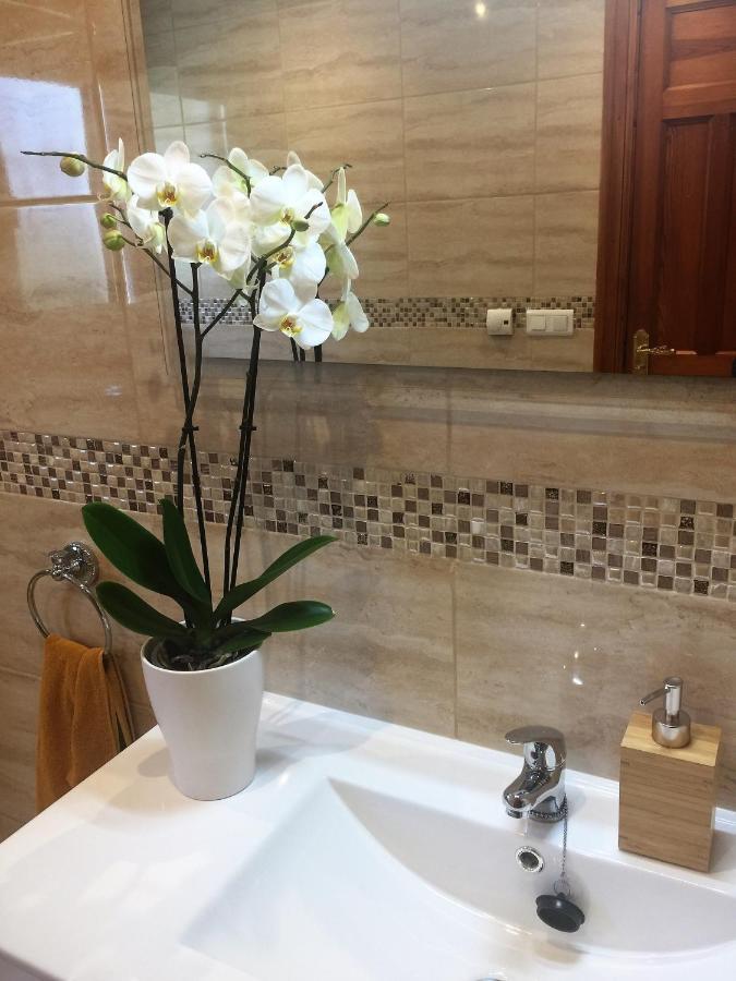 Casa Las Torres B&B Iznate Екстериор снимка