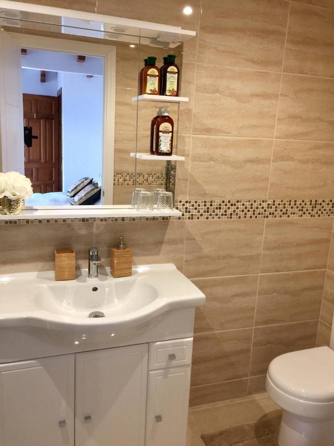 Casa Las Torres B&B Iznate Екстериор снимка