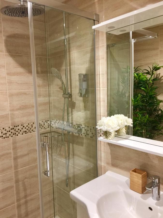 Casa Las Torres B&B Iznate Екстериор снимка