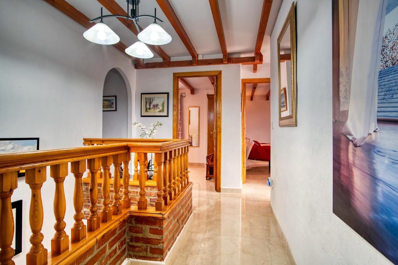 Casa Las Torres B&B Iznate Екстериор снимка