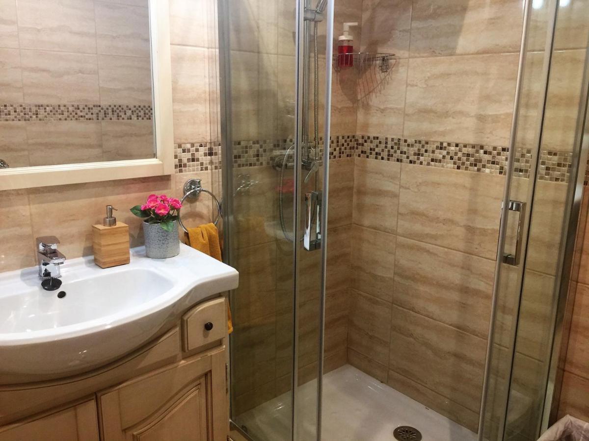 Casa Las Torres B&B Iznate Екстериор снимка